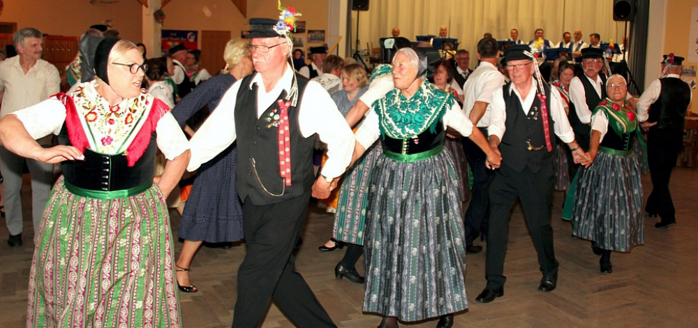 9. Trachtenball in Zeißig